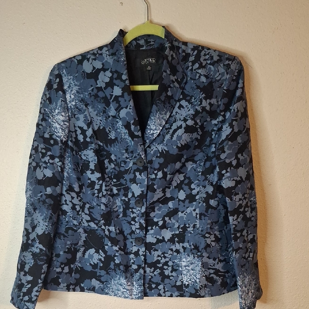 Kasper Blue Floral Blazer